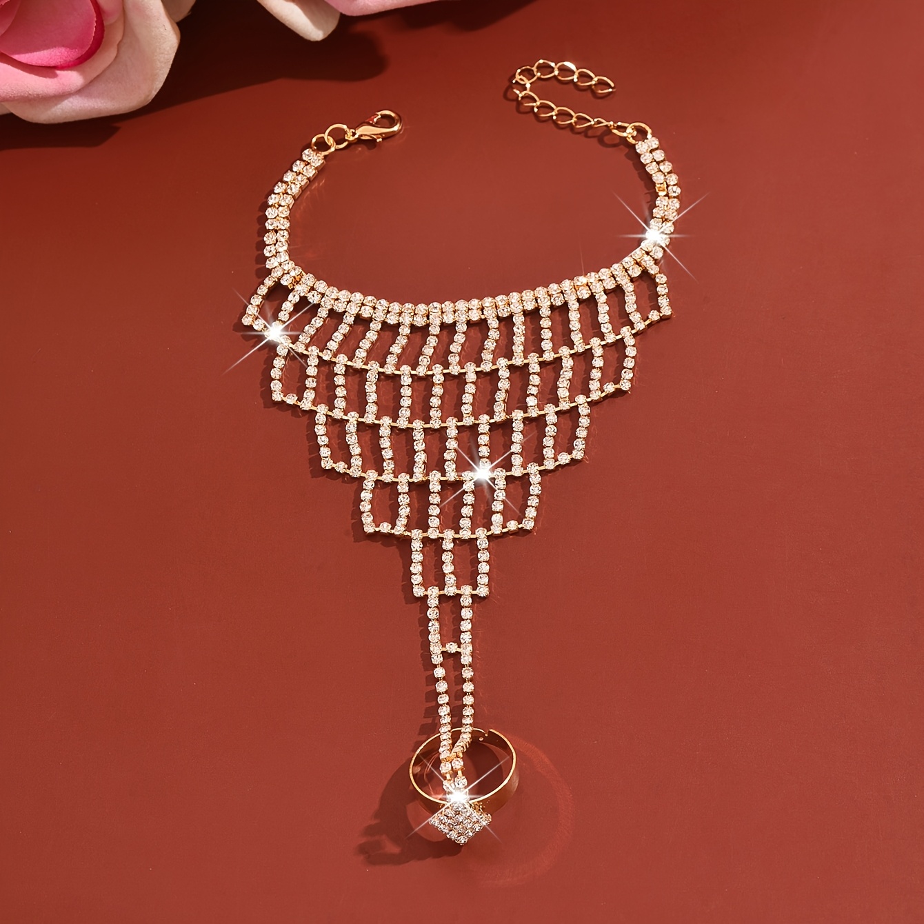 Elegant Women's Back-of-Hand Chain Bracelet